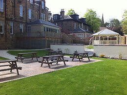 Number 10 Hotel