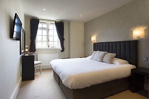 The George Hotel