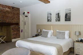 Royal Hotel