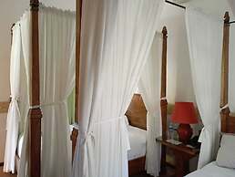Hacienda Santa Cruz