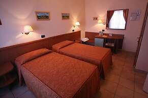 Hotel Valmarina