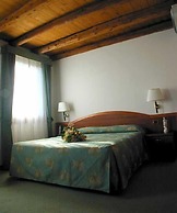Hotel Villa Altura