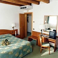 Hotel Villa Altura