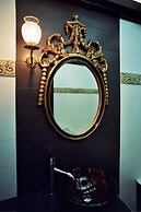 Leventis Art Suites