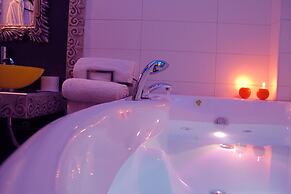 Leventis Art Suites