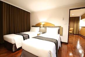 Grand Tower Inn Rama VI Hotel