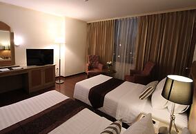 Grand Tower Inn Rama VI Hotel