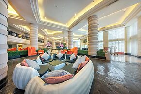 Jomtien Palm Beach Hotel And Resort