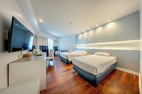 Jomtien Palm Beach Hotel And Resort