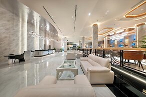 Jomtien Palm Beach Hotel And Resort