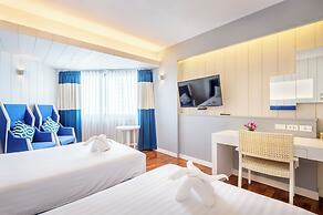 Jomtien Palm Beach Hotel And Resort