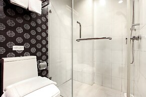 Bally Suite Silom