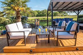 Carnac Lodge Hotel & Spa