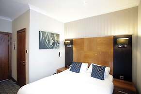 Acorn Hotel