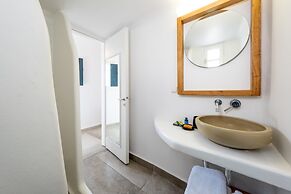 Amaze Suites
