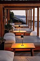 Amaze Suites