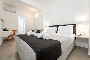Amaze Suites