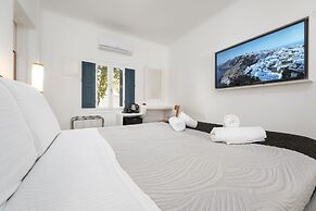 Amaze Suites