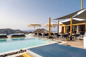 Amaze Suites