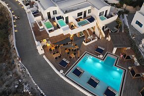 Amaze Suites