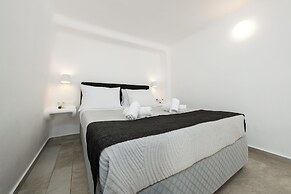 Amaze Suites