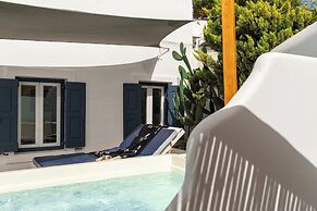 Amaze Suites