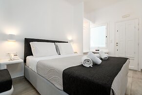Amaze Suites