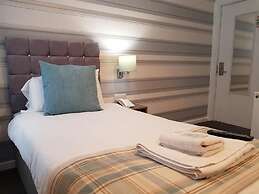 Tiffanys Hotel