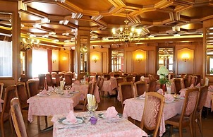 Hotel Carlone