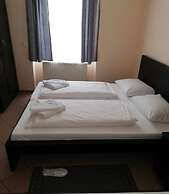 Angel Hotel