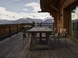 LeCrans Hotel & Spa