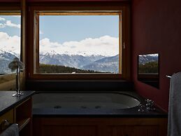 LeCrans Hotel & Spa
