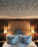 LeCrans Hotel & Spa