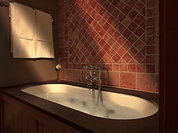 LeCrans Hotel & Spa