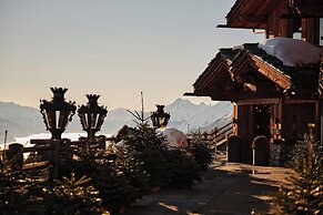 LeCrans Hotel & Spa