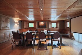 LeCrans Hotel & Spa