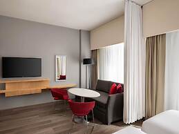 Novotel Suites Mall Avenue Dubai