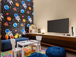 Novotel Suites Mall Avenue Dubai