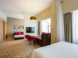 Novotel Suites Mall Avenue Dubai