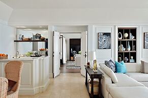 Rosewood Bermuda