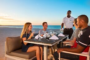 West Bay Club