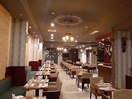 Ramee Palace Hotel