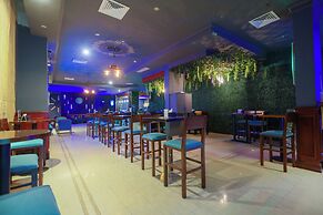 Ramee Palace Hotel