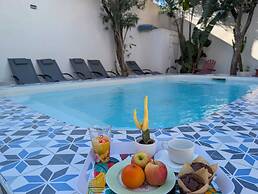 Hotel Mademoiselle