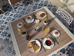 Hotel Mademoiselle