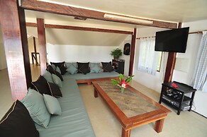 Hideaway Island Resort