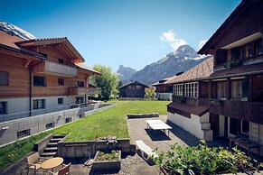 Hotel Alpina