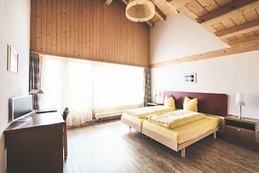 Hotel Alpina