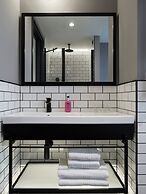 Moxy Belgrade