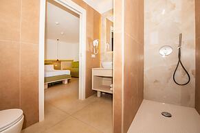 CDSHotels Riva Marina Resort